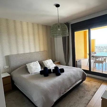 Apartment Bright With Breathtaking View